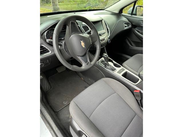 Photo of 2016 Silver Chevrolet Cruze