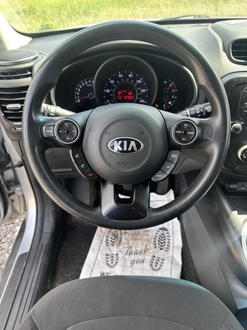 Photo of 2018 Silver Kia Soul