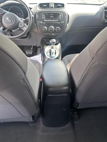 Photo of 2018 Silver Kia Soul