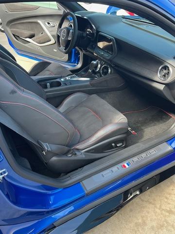 Photo of 2018 Blue Chevrolet Camaro