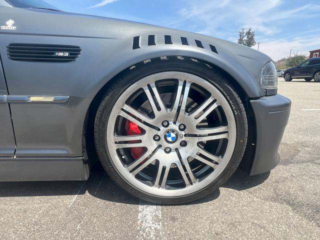 Photo of 2002 Gray BMW M3
