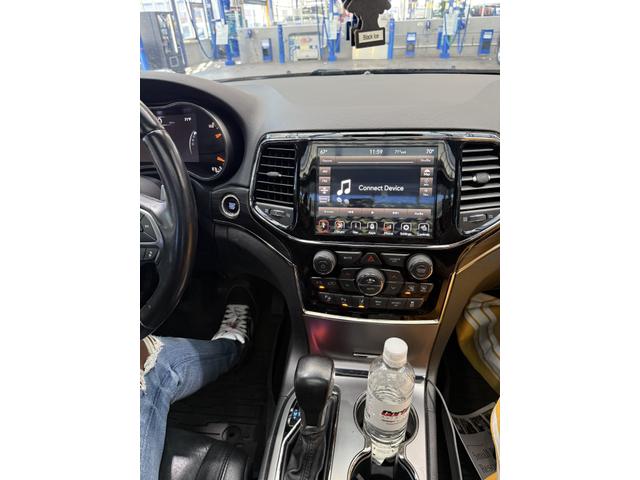Photo of 2020 Black Jeep Grand Cherokee