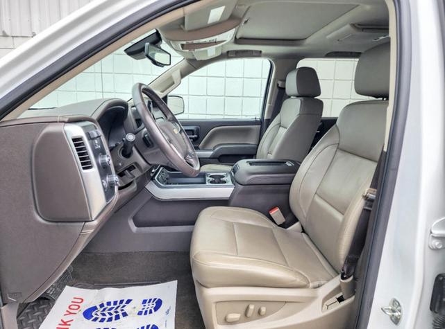Photo of 2017 White Chevrolet Silverado 1500