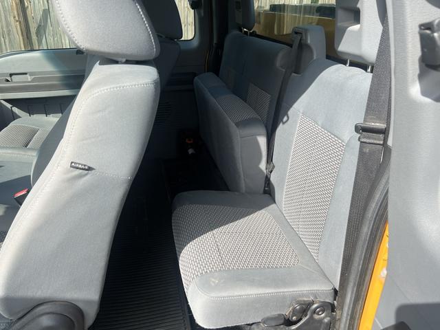 Photo of 2013 Yellow Ford F-250