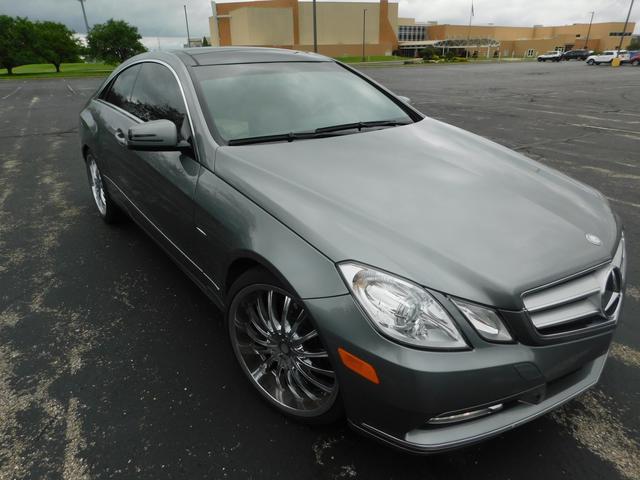 Photo of 2012 Silver Mercedes-Benz E-Class