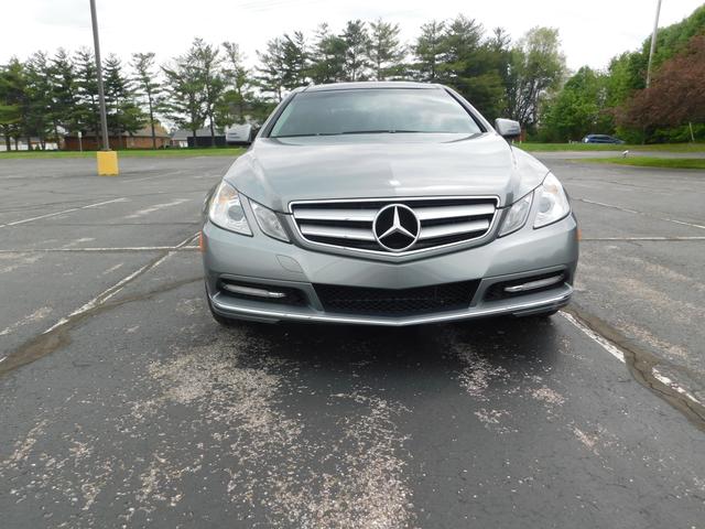 Photo of 2012 Silver Mercedes-Benz E-Class