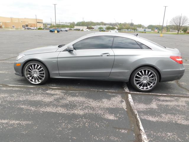Photo of 2012 Silver Mercedes-Benz E-Class