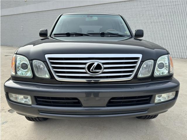 Photo of 2006 Black Lexus LX 470