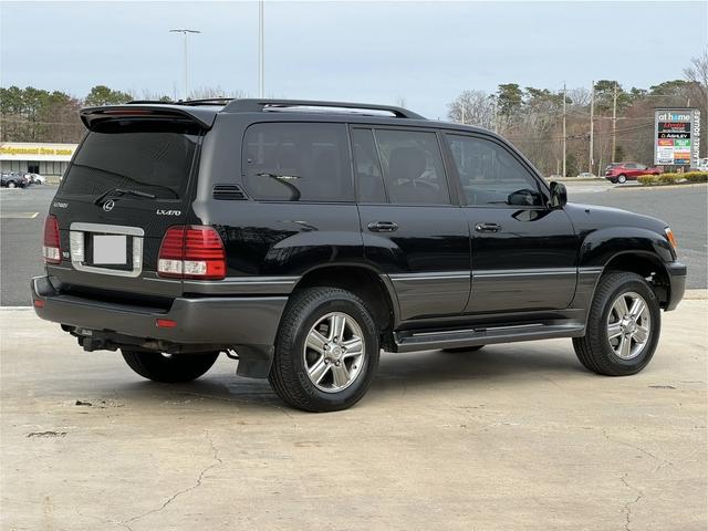 Photo of 2006 Black Lexus LX 470