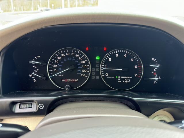 Photo of 2006 Black Lexus LX 470