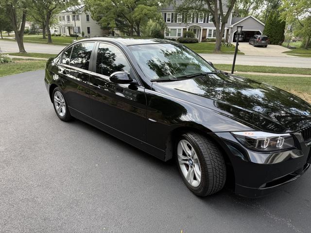 Photo of 2008 Black BMW 328