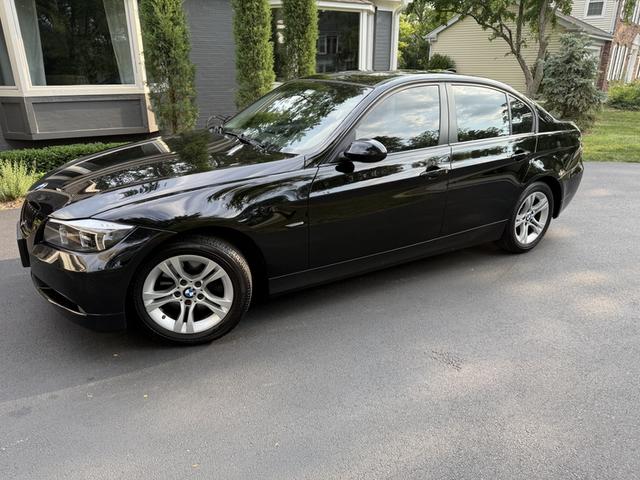 Photo of 2008 Black BMW 328