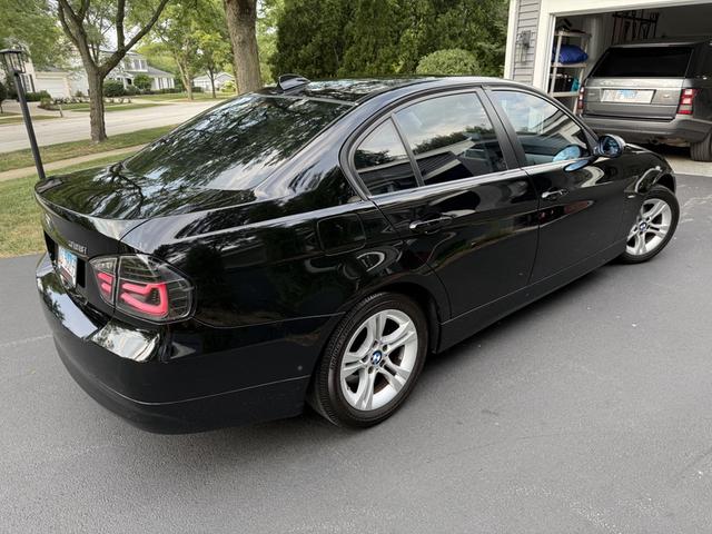 Photo of 2008 Black BMW 328