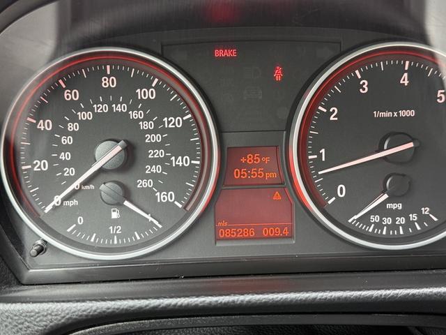 Photo of 2008 Black BMW 328