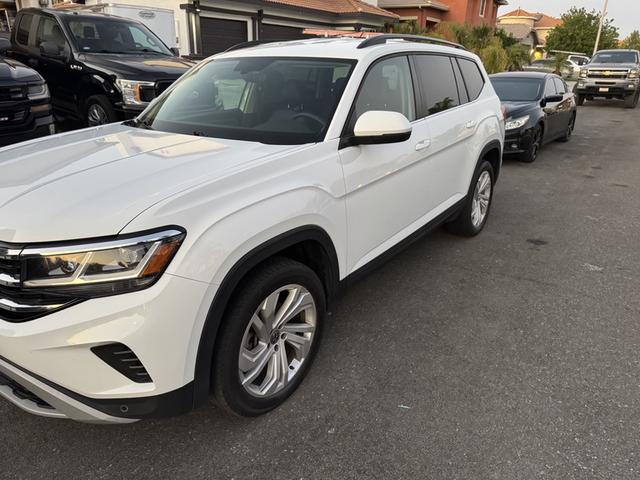 Photo of 2021 White Volkswagen Atlas