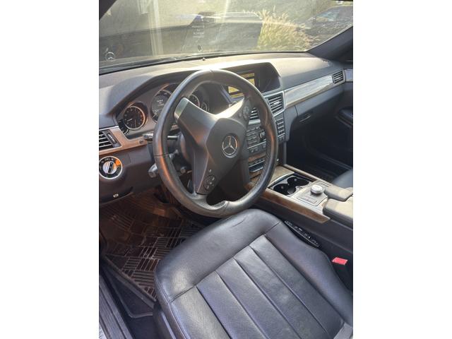 Photo of 2011 Black Mercedes-Benz E-Class