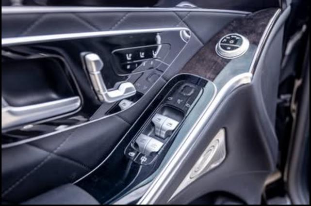 Photo of 2021 Black Mercedes-Benz S-Class