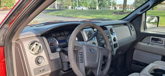 Photo of 2010 Red Ford F-150
