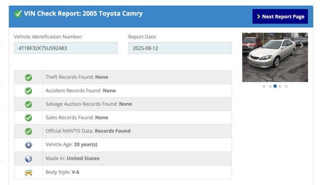 Photo of 2005 Silver Toyota Camry