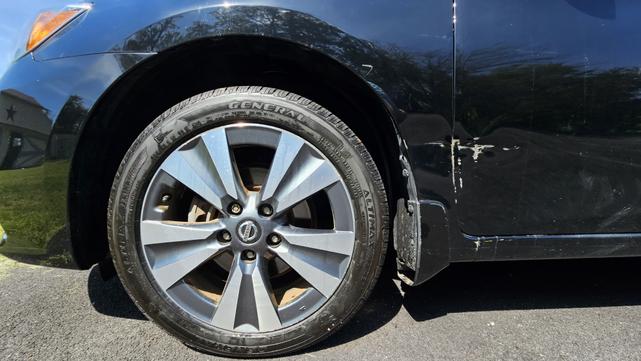 Photo of 2019 Black Nissan Sentra
