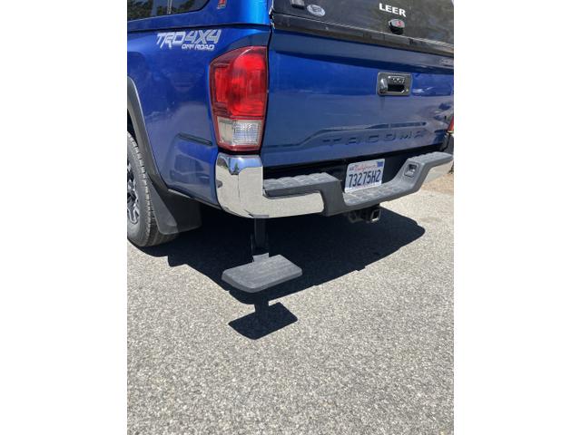 Photo of 2017 Blue Toyota Tacoma