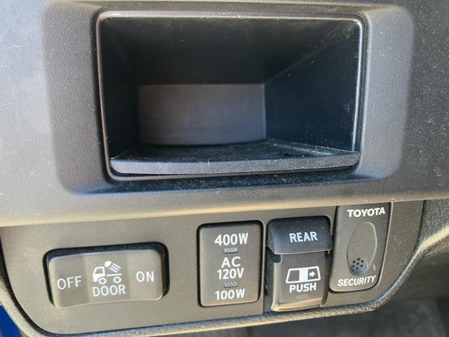 Photo of 2017 Blue Toyota Tacoma