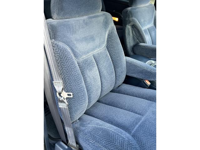 Photo of 1999 Blue Chevrolet Tahoe