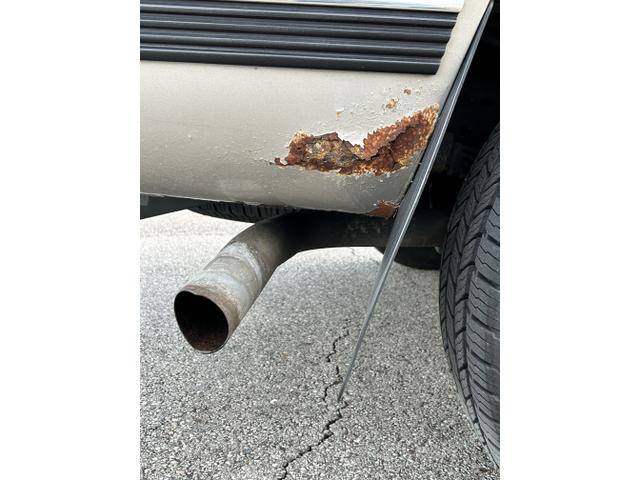 Photo of 1999 Blue Chevrolet Tahoe