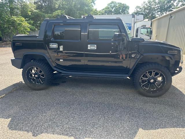 Photo of 2009 Black Hummer H2