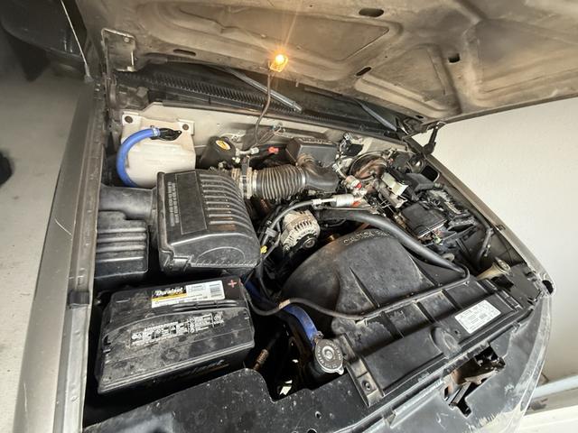 Photo of 1998 Beige Chevrolet 1500
