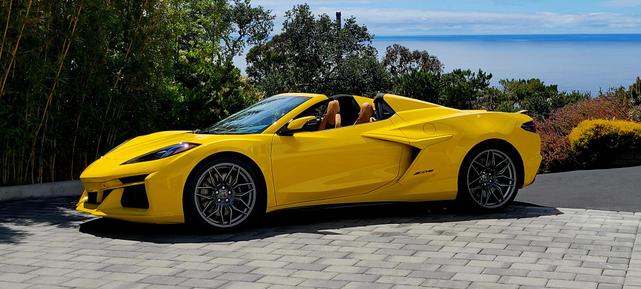 Photo of 2025 Yellow Chevrolet Corvette
