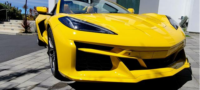 Photo of 2025 Yellow Chevrolet Corvette