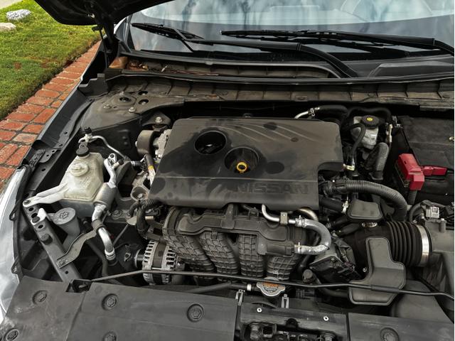 Photo of 2019 Gray Nissan Altima