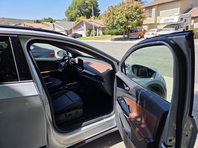 Photo of 2022 Silver Volkswagen ID.4