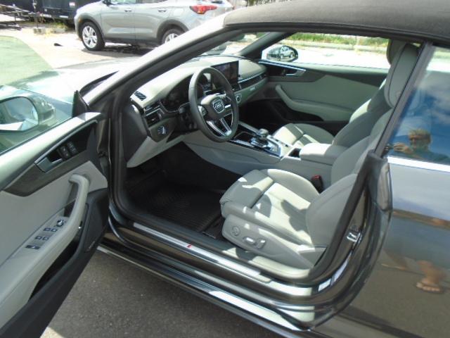 Photo of 2023 Gray Audi A5