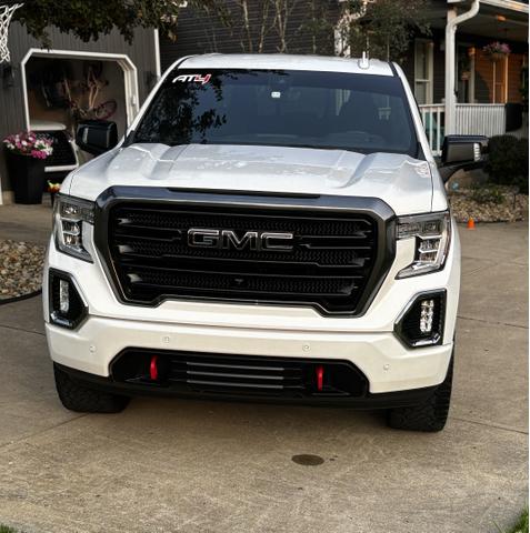 Photo of 2020 White GMC Sierra 1500