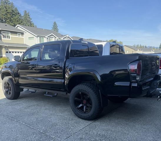 Photo of 2023 Black Toyota Tacoma