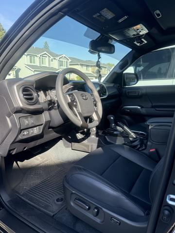Photo of 2023 Black Toyota Tacoma