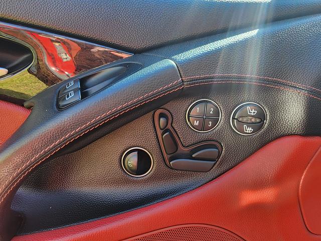 Photo of 2005 Red Mercedes-Benz SL-Class