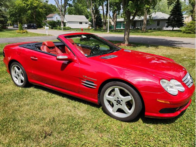 Photo of 2005 Red Mercedes-Benz SL-Class