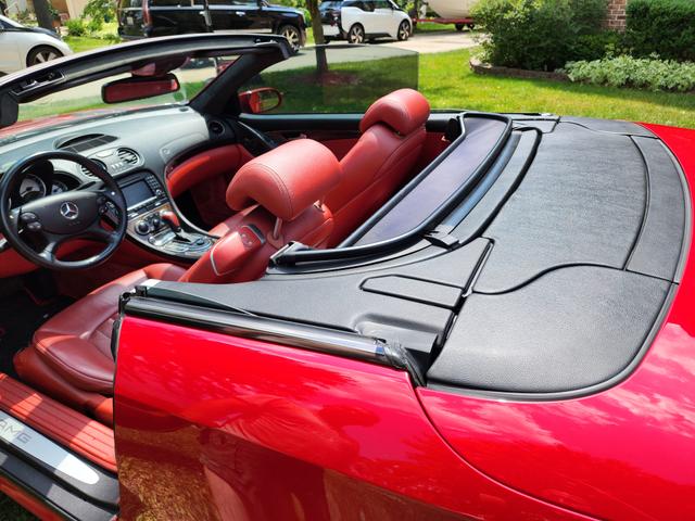 Photo of 2005 Red Mercedes-Benz SL-Class