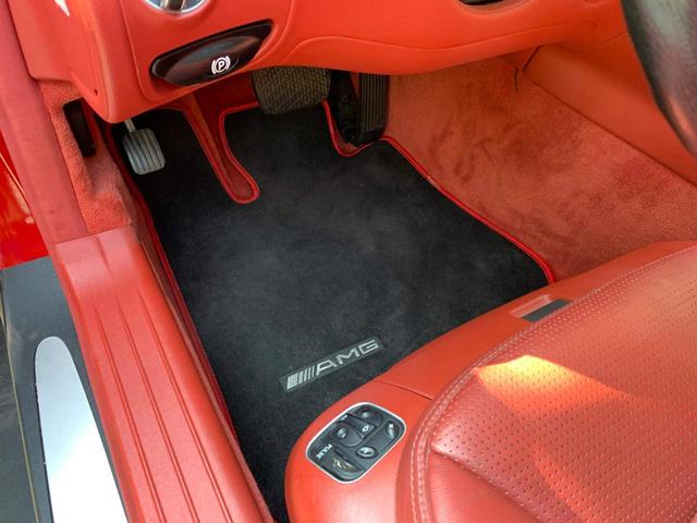Photo of 2005 Red Mercedes-Benz SL-Class
