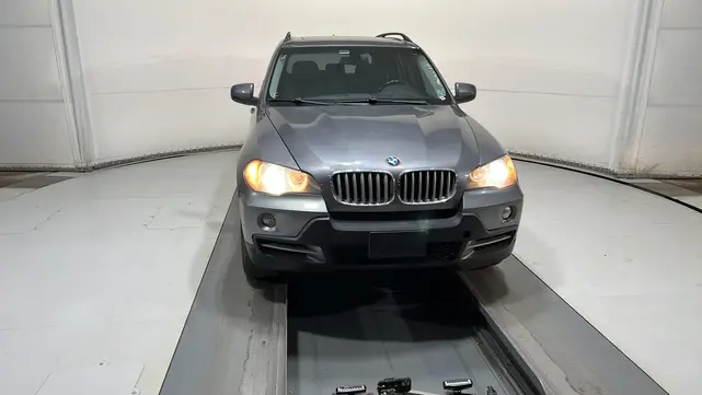 Photo of 2008 Gray BMW X5