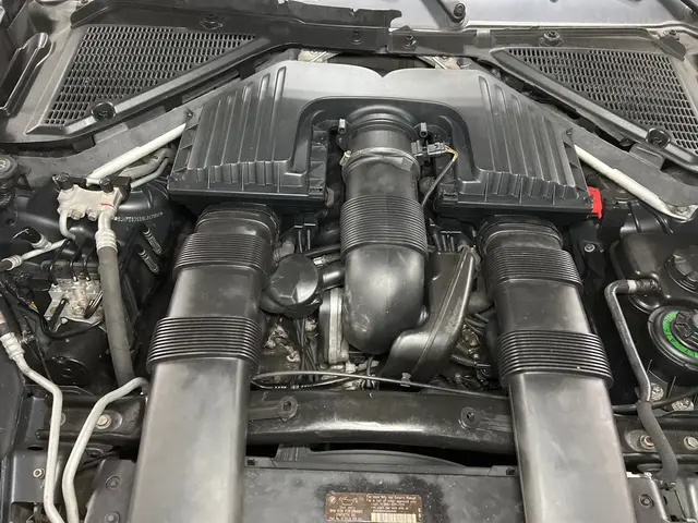 Photo of 2008 Gray BMW X5