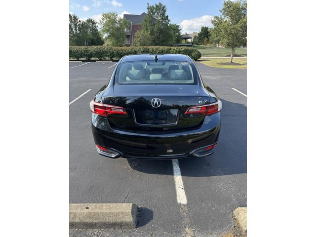 Photo of 2016 Black Acura ILX