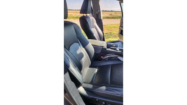 Photo of 2020 Gold Lexus RX 350