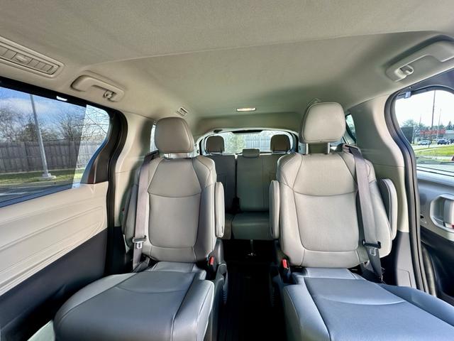 Photo of 2024 Beige Toyota Sienna