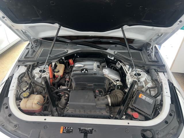 Photo of 2018 White Cadillac CT6 PLUG-IN