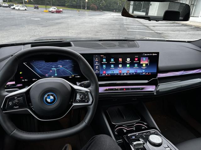 Photo of 2024 Black BMW i5