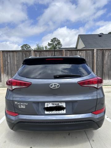 Photo of 2016 Gray Hyundai TUCSON
